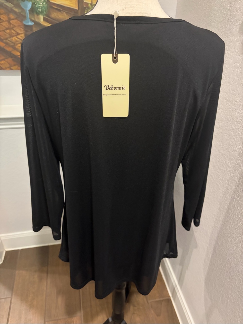 Black Lace Yoke Scoop Neck Tunic Top - Picture 4 of 7
